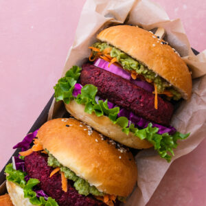 Vegan Burgers από Παντζάρι &amp; Φακές